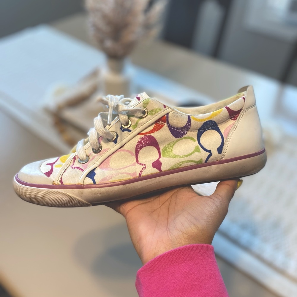 Coach Vintage rainbow colored signature sneakers womens size 8 collectors